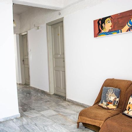 Carlos Pension Akrotiri  Luaran gambar