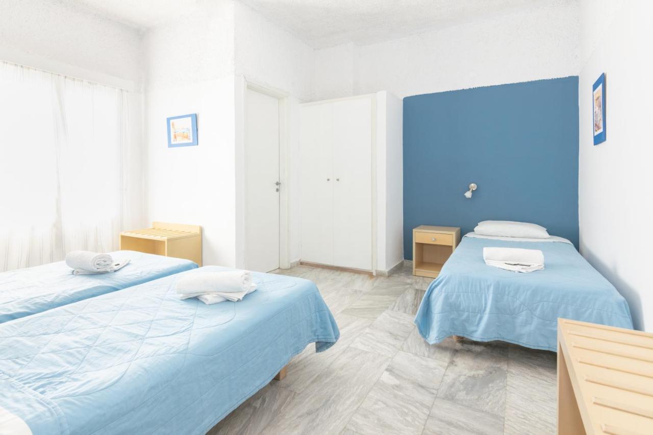 Carlos Pension Akrotiri  Luaran gambar