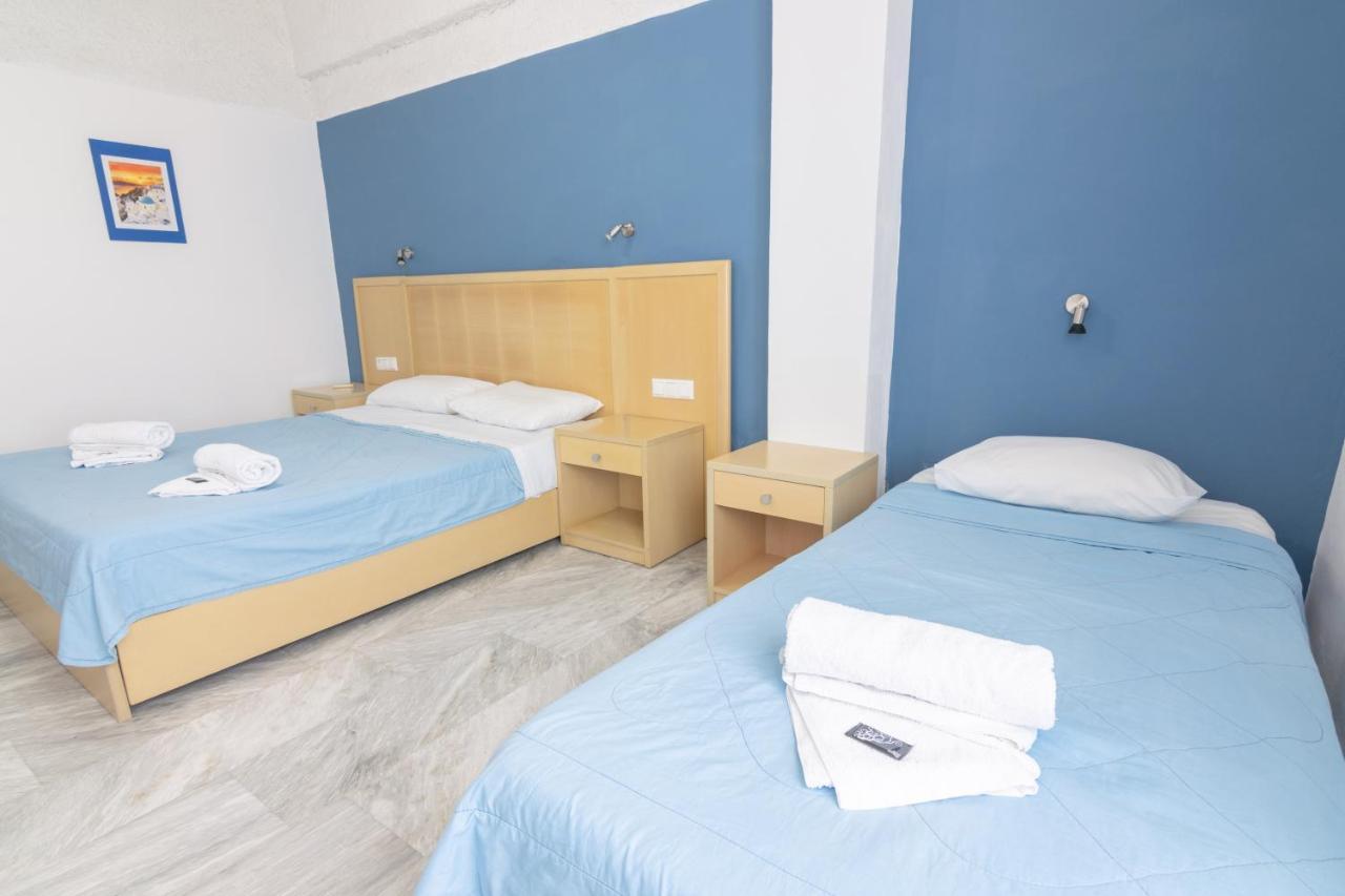 Carlos Pension Akrotiri  Luaran gambar